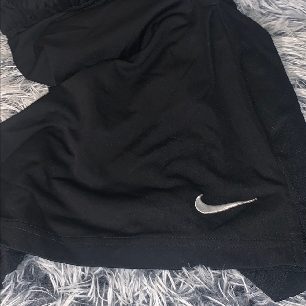 Nike Dri-Fit Shorts - Picture 1 of 2